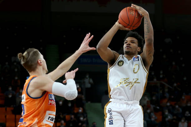 完成了多次 完成了多次