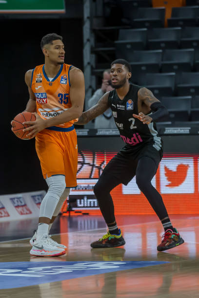 速度稍逊 速度稍逊