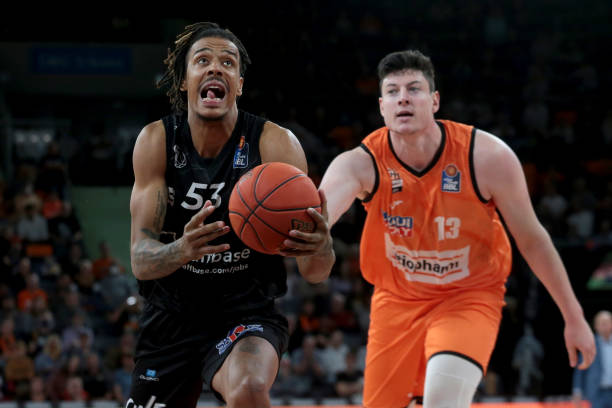 己的技战术 己的技战术